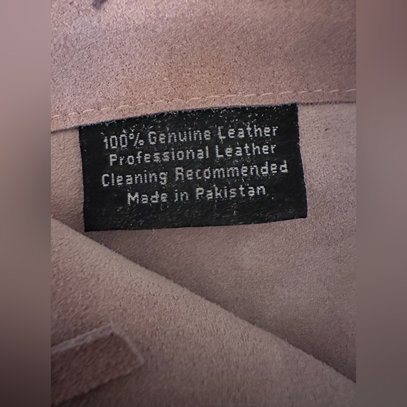 Women’s Understated Leather Revolve Star Suede Fringe Chap Skirt Tan, M - Picture 10 of 11